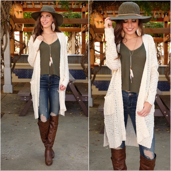 ✨LAST ONE✨Cream Soft and Cozy Knit Cardigan - Picture 2 of 4